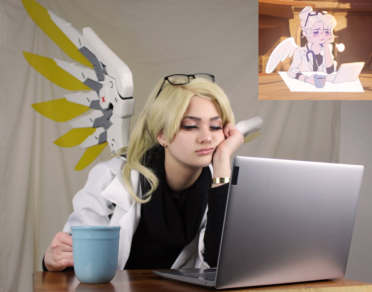 OWFire's tweet photo. Cosplay of the Mercy Spray by /u/MissStrawberryPunk from Reddit! 😮 https://t.co/fAHCqqfxay