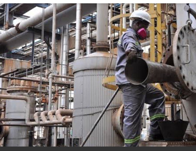 HoodkopE's tweet photo. Hoodkop Engineering : offers maintenance technicians to accomplish preventative maintenance needs, new plant installation and emergence repairs.
For more information contact us on +263778461085 or +263 778461246 support@hoodkop.co.zw https://t.co/151mSzDTMu