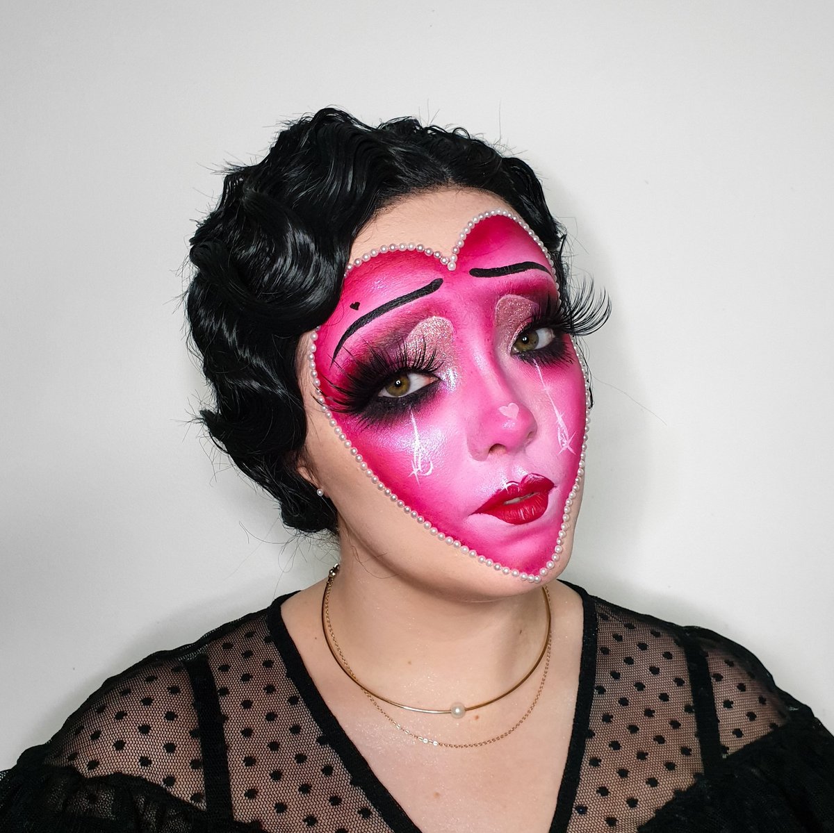 skye_burt's tweet photo. @beautybay @beautybay would be an absolute dream to be a part of #GenBB π₯Ίπ I've loved you guys and all of your products for years! #FOLLOWFRIDAY #generationBEAUTYBAY #ByBEAUTYBAY https://t.co/yjsu2tbpJZ