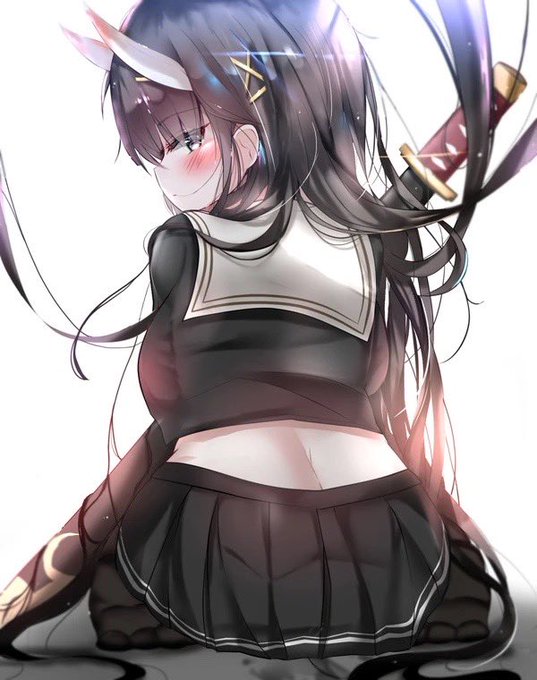 #将来神絵師になるので今のうちに繋がっておいた方が良いですよ
性癖に刺さる人には刺さりまくる絵師目指して頑張ります✍️🥰 