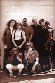 ControleurPM733's tweet photo. Hommage à Carole Rowley !

Choriste de Mylène Farmer sur le #Tour1996 et sur l'album #Innamoramento, elle est décédée le 8 février de la maladie d'Alzheimer. https://t.co/0aoBkvZS0z
