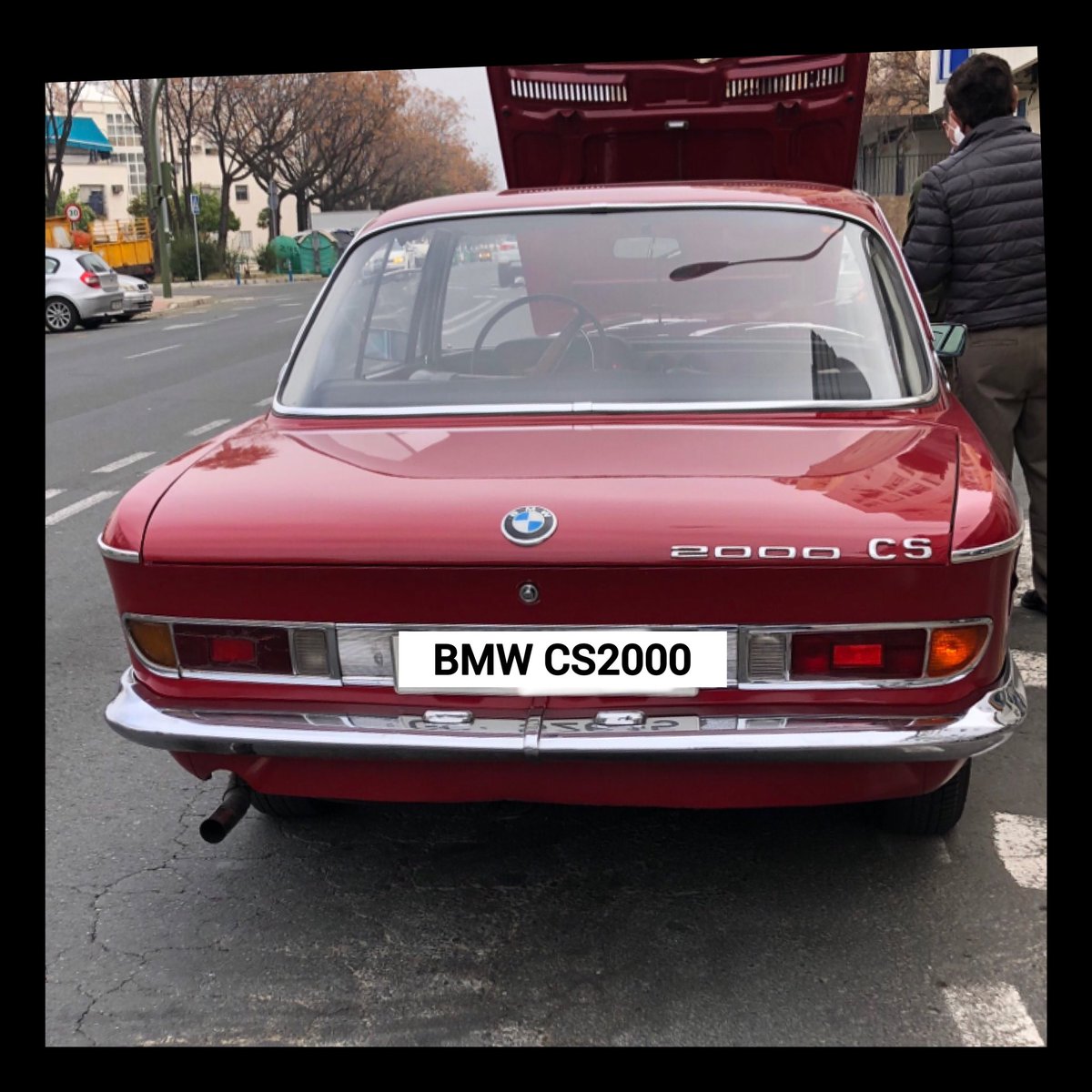 gomamovilpaz's tweet photo. veces tenemos la suerte de que nos llegan clientes que no traen coches, traen joyas...
BMW CS2000
Año 1968
En aquella época hubo que comprarlo en las Islas Canarias, ya que en la península no había concesionarios BMW.
¡Una auténtica preciosidad!
#BMW #cochesclasicos #CS2000 https://t.co/BnpOIFlMqq