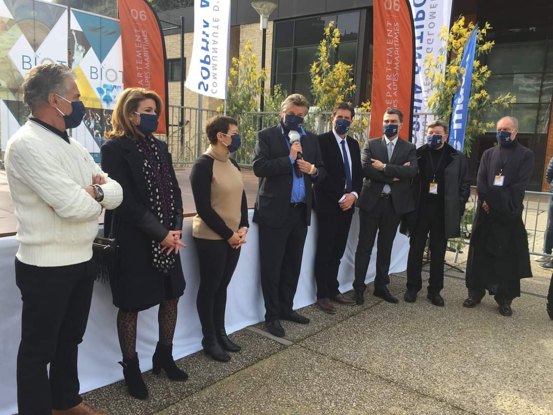 JPDERMIT's tweet image. Le 53ème Tour des Alpes-Maritimes et du Var vient de partir de Biot ! 
Un plateau exceptionnel au départ de cette première étape entre Biot et Gourdon, sur le territoire de la CASA.
Biot, terre de vélo 🚵‍♂️🏆 !