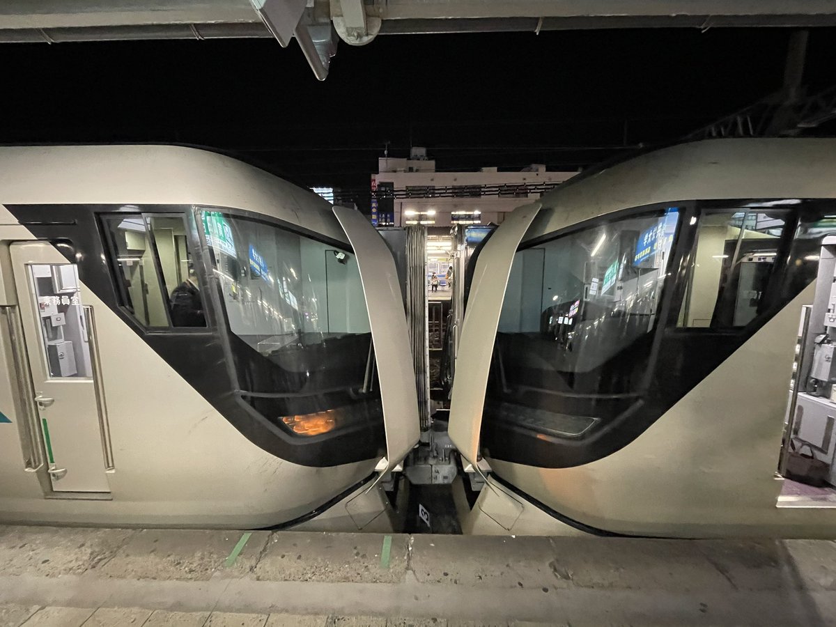 Rail_Channel's tweet photo. 2021.2.19 の #アーバンパークライナー 1号 柏行き #507F 大宮行き #509F
新越谷のお客対応でほんの少しだけ遅延
#500系 #リバティ #スカイツリーライン #野田線 #アーバンパークライン https://t.co/r3yESeWB8Z