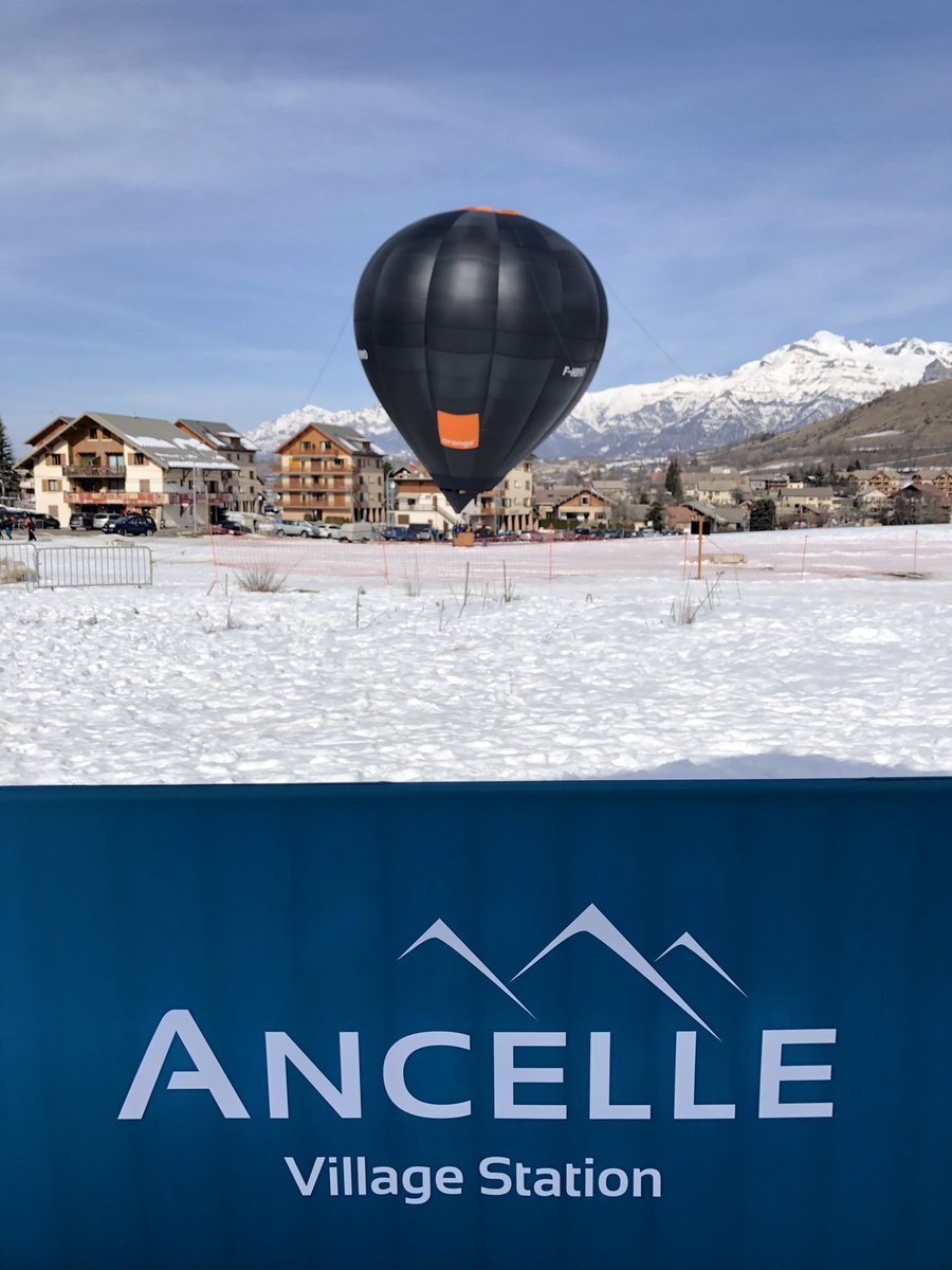 Depuis #ancelle belle #station des #alpesdusud nous célébrons le programme #orangeterritoiresconnectes avec les élus du 04/05👌120000 foyers bénéficient d’une montée en débit de leurs #adsl sur la techno #cuivre ! 300 équipements modernisés avec #pacathd et 96% de couverture 4G