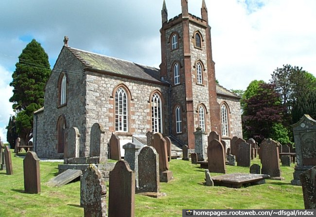 The great churchyards across #DumfriesAndGalloway all contain stories, many of which are detailed in their stone carvings.
One such place is Kells Churchyard in #NewGalloway - walking amongst its stones, you'll find yourself quickly immersed in the rich history contained within👇
