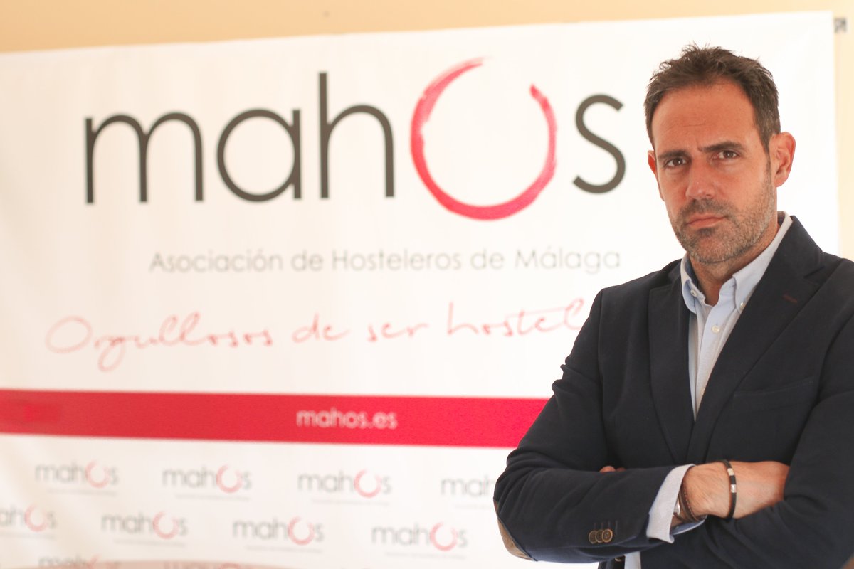 ÚLTIMA HORA🔴🔊 Javier Frutos, presidente de <a href="/MahosMlg/">MAHOS Málaga</a>,  ha sido nombrado hoy nuevo presidente de la Federación Andaluza de #Hostelería.

Asume así la labor de dirigir la patronal andaluza del sector en una coyuntura de gran afectación económica y
laboral por la #COVID19