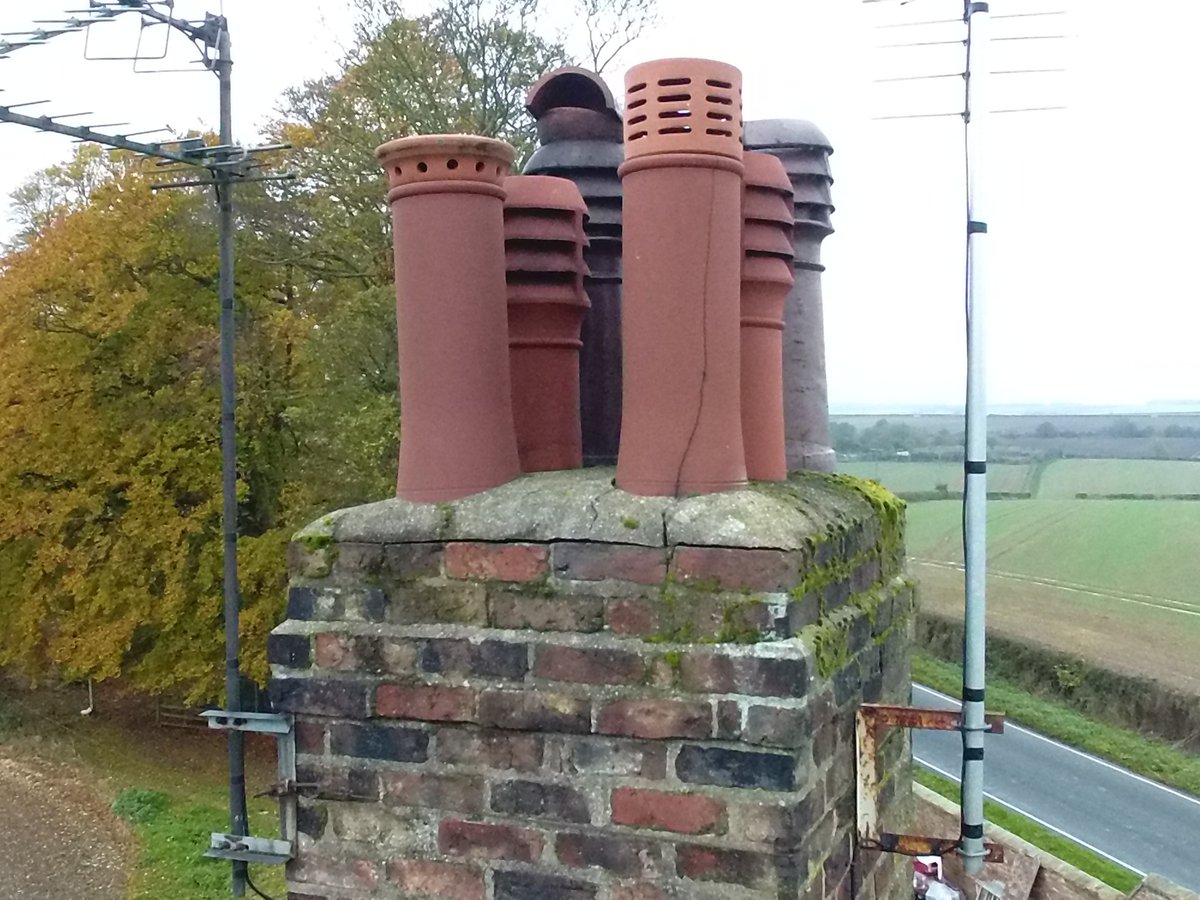 bulkgrainmover's tweet photo. Broken and leaking gutters, cracked stacks and chimneys ? An Aerial Roof Inspection by drone is the quickest and safest way check those difficult to access areas. Call 07836 255173 for more information. https://t.co/WtX9xTqjB8