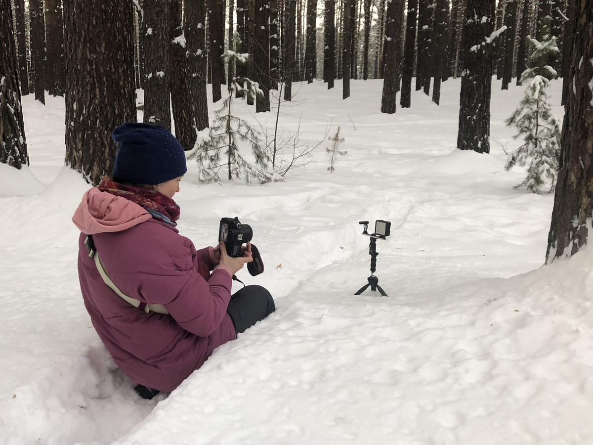 DREAMGRIP_OFCL's tweet photo. #Dreamers, catch the winter snowy mood! 

DREAMGRIP is with you in any weather and is always at your side inspiring you to create awesome content!

#dreamgrip #dreamer #snowstorm #wintermood #rig #mobilefilmmaker #mobilephotography #iphoneography #creator #coldweather #siberia https://t.co/sRxLLiKQCw