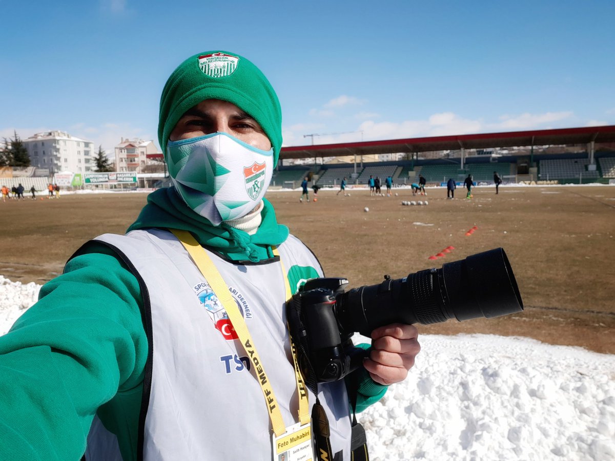 salihhancer40's tweet photo. TFF 2.LİG KIRMIZI GRUP 24.HAFTA
#KırşehirBLDSpor #Eyüpspor
#TFFMedya #BasınPRESS #FotoMuhabir 
#ÇınarKırşehirGazetesi #TSYD 
#NikonD7100 #Nikon400mm https://t.co/RGWvtRKbAl