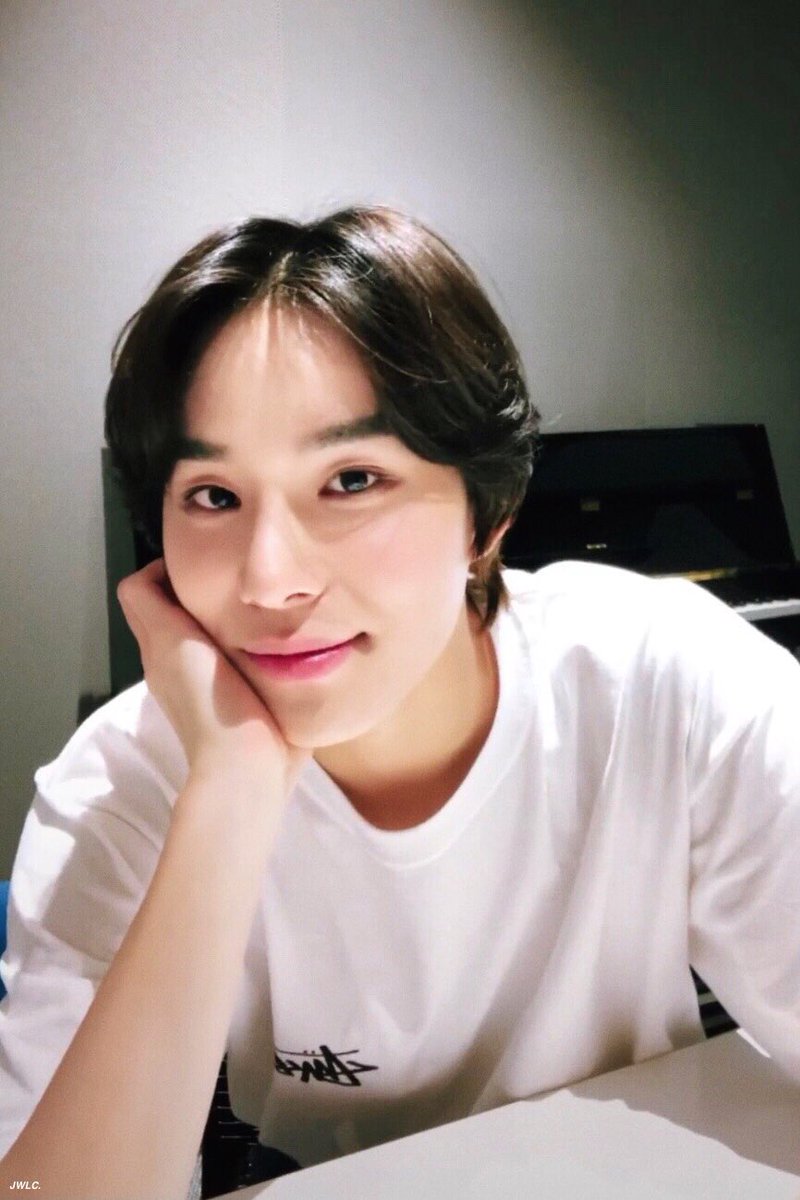 jwloversclub_'s tweet photo. 📷📸

#정우의_스물넷_빛날거야_알잖아
#RisingStarKimJungwoo
#HAPPYJUNGWOODAY 
#NCT    #NCT127    
#정우  #JUNGWOO https://t.co/CQfwa5dKGv