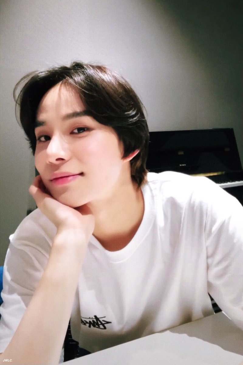 jwloversclub_'s tweet photo. 📷📸

#정우의_스물넷_빛날거야_알잖아
#RisingStarKimJungwoo
#HAPPYJUNGWOODAY 
#NCT    #NCT127    
#정우  #JUNGWOO https://t.co/CQfwa5dKGv