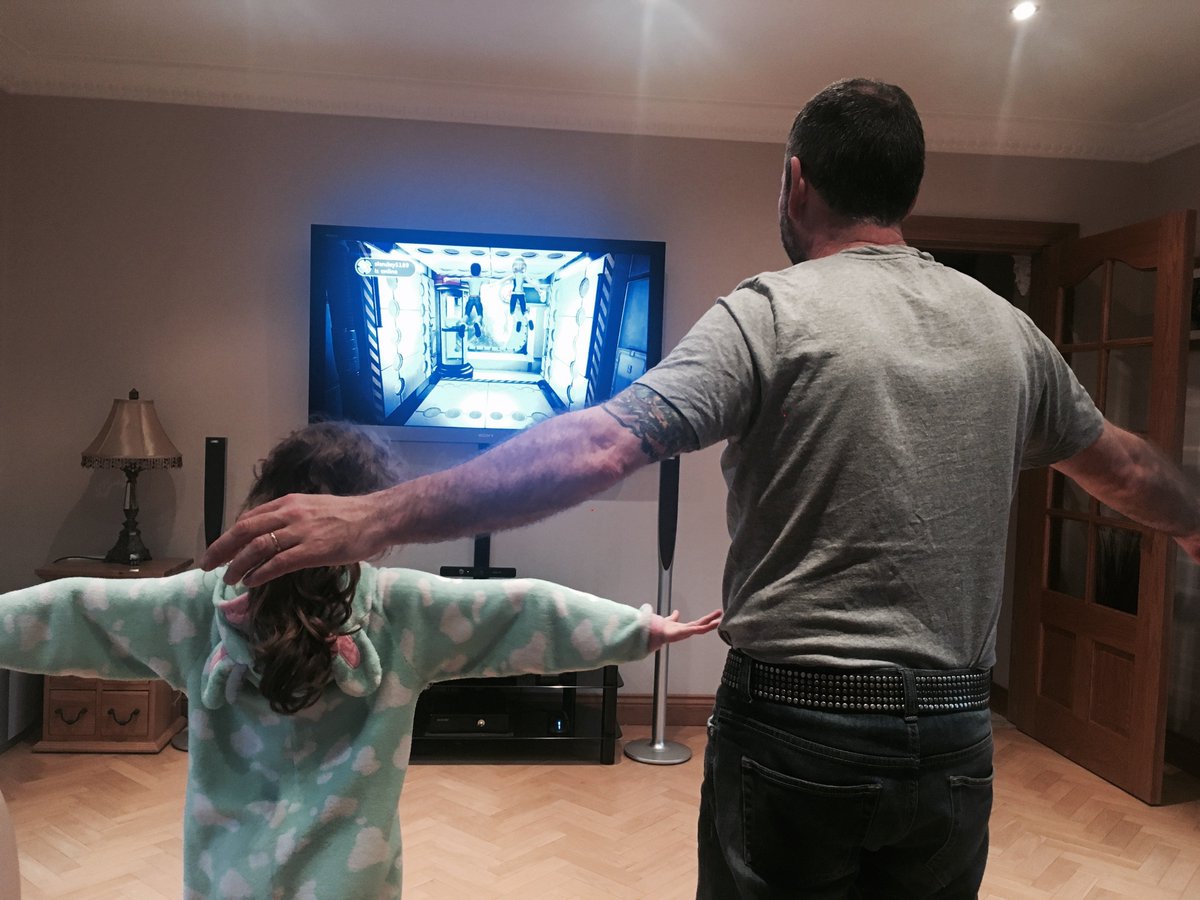 HSCAdopt_Foster's tweet photo. To celebrate #CareDay21 we asked what our amazing children and young people living in foster care have been up to during lockdown. 

From video games, to reading books, playing in the snow and banging pots for the NHS... Looks like great fun!👏💙 #HSCFosterCare @VOYPIC https://t.co/KymBFEk3yY