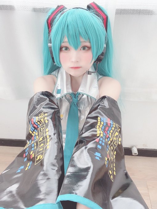 コスプレイヤーうりんのTwitter画像11