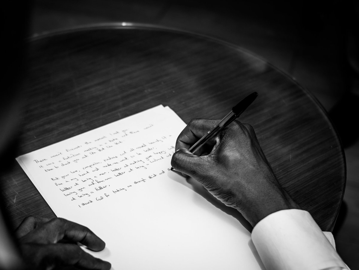 AbashutaAhmed's tweet photo. Hand Lettered Wedding Vow💝🥂🎎
Photography: @AbashutaAhmed
Camera: @NikonUSA
Edited with: @Lightroom
#AbashutaAhmed #photography #blackandwhiteseries #groomprep #IlorinWeddingPhotographer https://t.co/JueZD0p94s