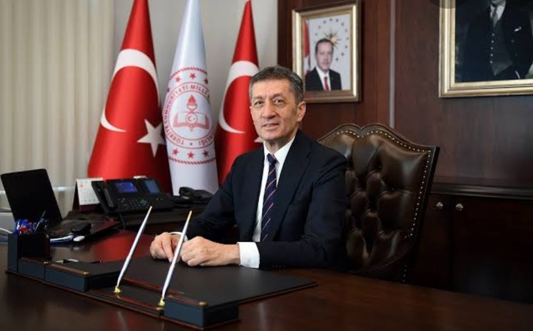 kdramafan0's tweet photo. Bakanım zorla susturuluyorsan işaret ver #duybiziziyaselcuk https://t.co/EYetiZ3TMZ