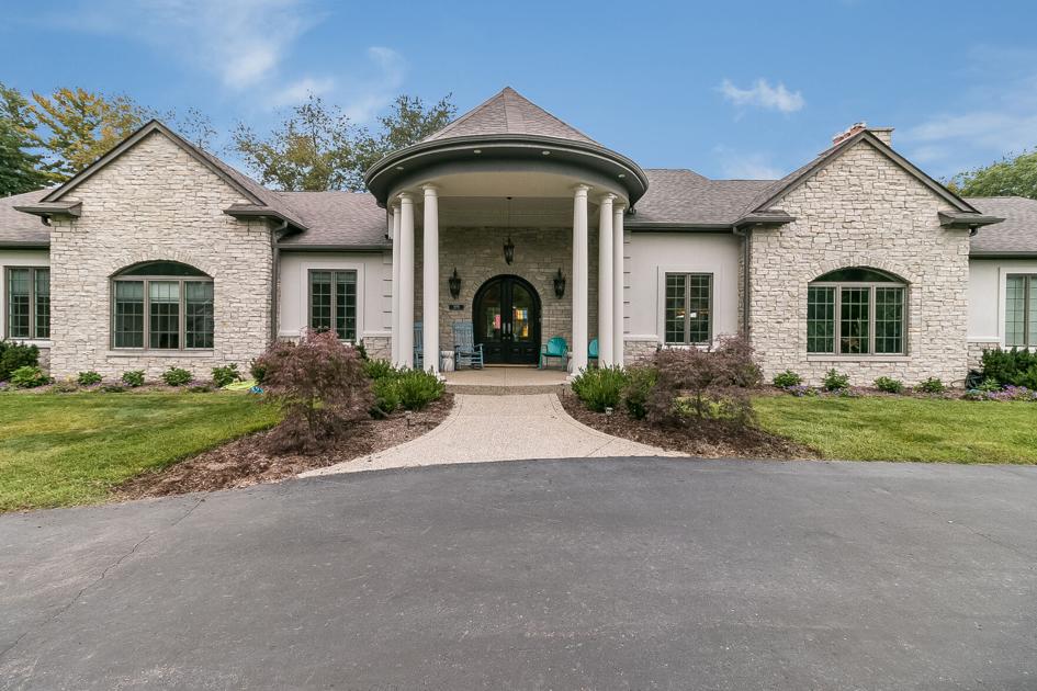 Dream home: Bloomfield Twp. home features stylish yet comfortable design, ideal location bit.ly/3bmCmbO