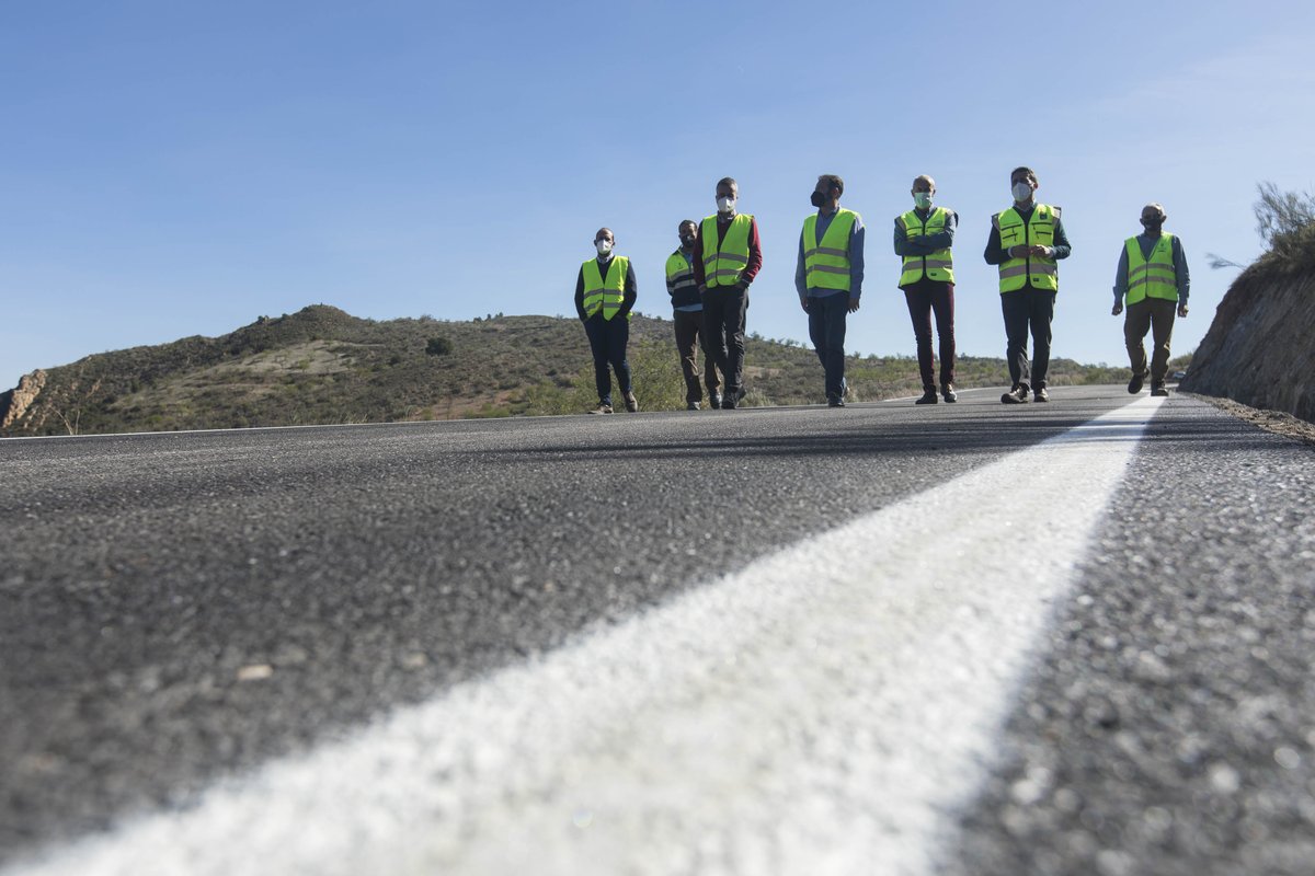 dipalme_almeria's tweet photo. Mejoramos la carretera 🛣 que une #Albanchez y #Lubrín!
➡️ Renovamos y ampliamos el asfaltado
➡️ Incrementamos la #seguridad y la comodidad de los usuarios
➕ Más información: https://t.co/L40bsb66HT
💪 Trabajamos por la #provincia https://t.co/6gUnL4nVQ4