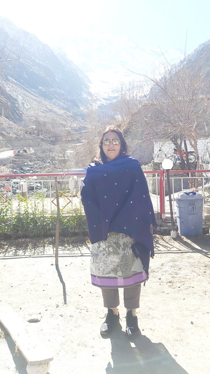 naziarubbani's tweet photo. #BeautifulPakistan
#BeautifulPerfection 
#JewelOfPakistan 
#GilgitBaltistan 
#Hunza
#Nagar
#RakaPoshi 
At Base Camp of Raka Poshi
#SUBHANALLAH 💚💖 DIL DIL PAKISTAN https://t.co/pNZLyYttjg