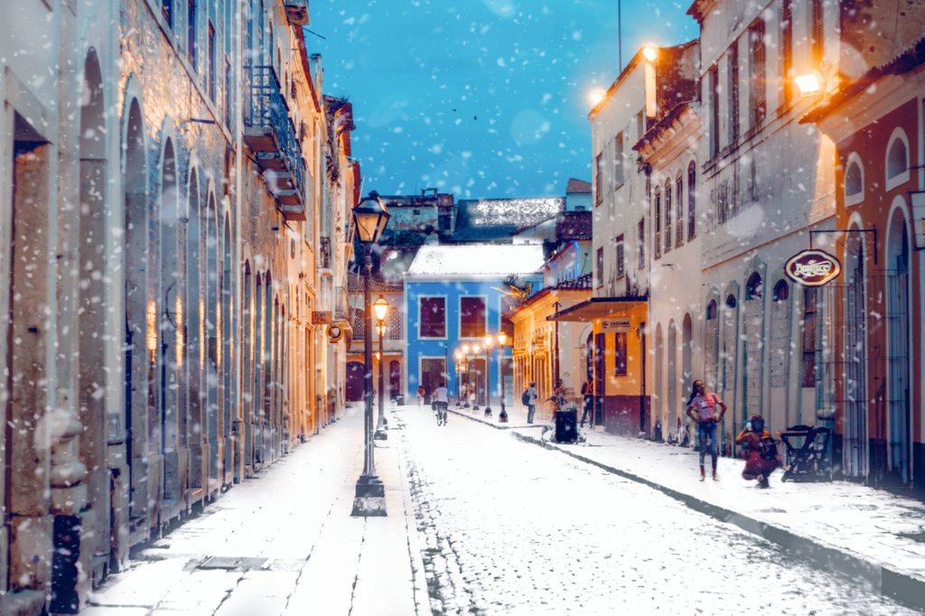 MaranhaoBar's tweet photo. Certeza que a Jisoo vai gravar Snowdrop em São Luís. A cidade tá assim: https://t.co/IzvibyzWCy