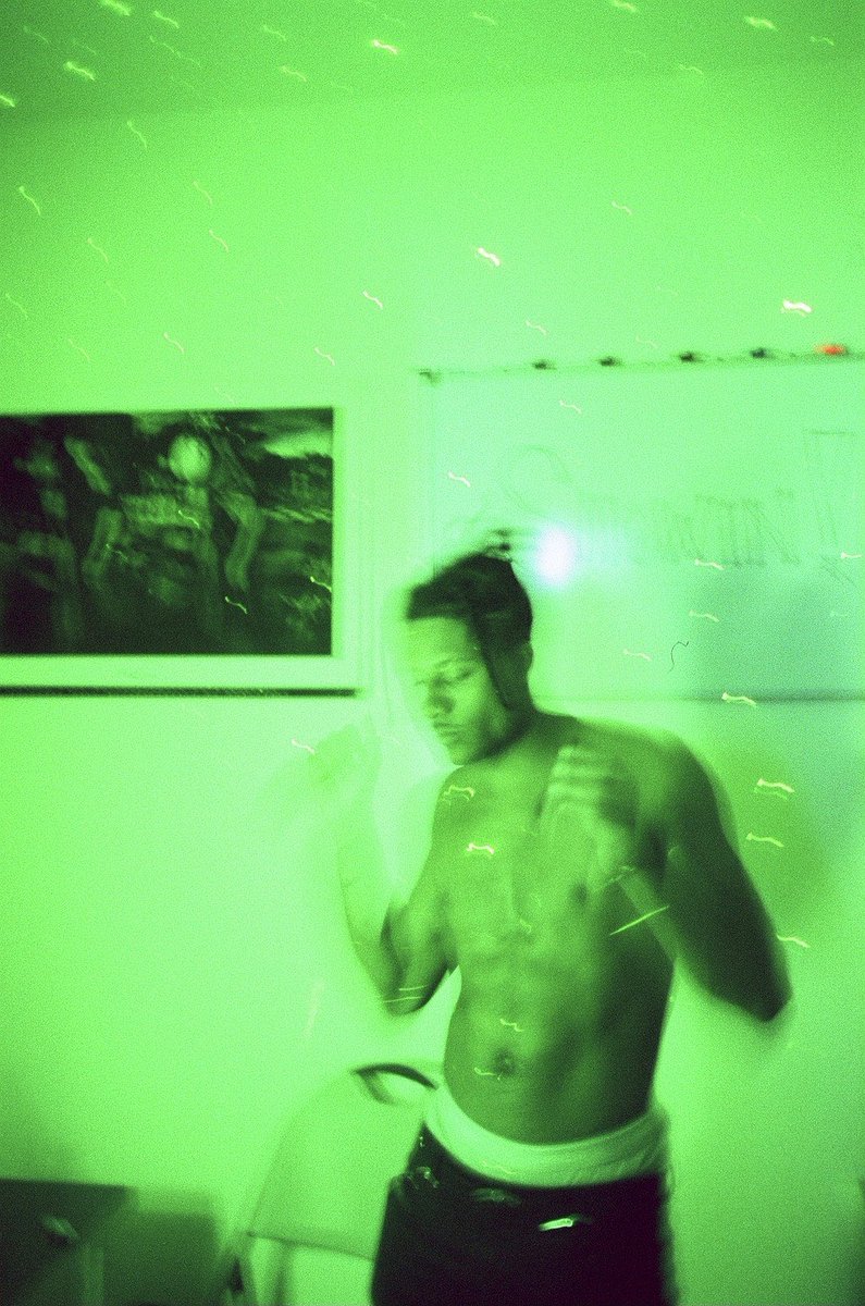 24frames__'s tweet image. “Snowing” Music Video drops 1:44pm PST @ApexKato 

#24Frames #BTS #NewMusic2021