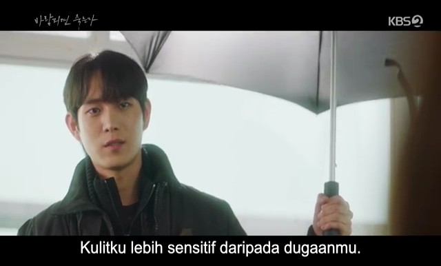 RaniarMey's tweet photo. soo ho ngelakuin itu semua buat ngelindungi yeo joo omg sweet bgt 😍❤️ tapi karena nggak pengen ketara dia bilangnya alergi matahari wkwkwk kiyowo🤗 #바람피면죽는다 #cheatonmeifyoucan #조여정 #강여주 #고준 #한우성 #김영대 #차수호 #연우 #고미래 #kimyoungdae https://t.co/6nfUUi1suH