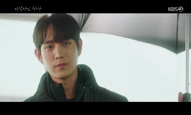 RaniarMey's tweet photo. soo ho ngelakuin itu semua buat ngelindungi yeo joo omg sweet bgt 😍❤️ tapi karena nggak pengen ketara dia bilangnya alergi matahari wkwkwk kiyowo🤗 #바람피면죽는다 #cheatonmeifyoucan #조여정 #강여주 #고준 #한우성 #김영대 #차수호 #연우 #고미래 #kimyoungdae https://t.co/6nfUUi1suH