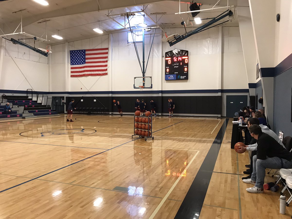 SeyleClete's tweet photo. Good Season Griffin Girls!!  LOTS of “Firsts! Season ends w/ loss to #1Seed GFHS, 70-49.  Boys Vars warming up to face Helena HomeSchool. https://t.co/D3ac8O6wMw