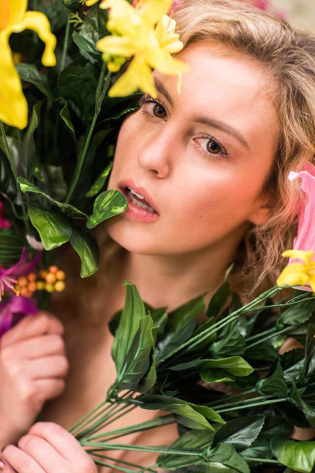 Guess where I shot this? 💐 it was definitely an interesting place to shoot... #nashvillemodel