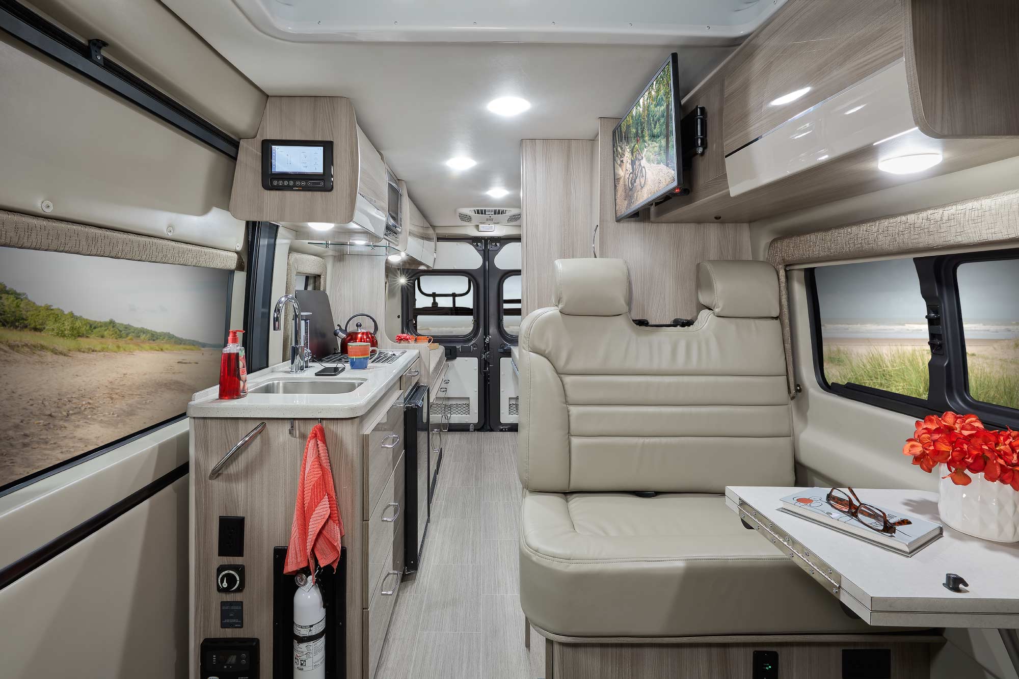 Thor Motor Coach on Twitter: Thor Motor Coach on Twitter: