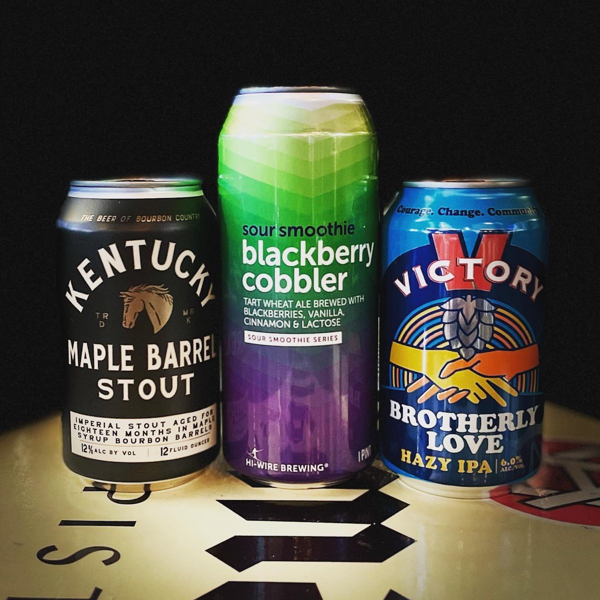 TheBeerTrappe's tweet photo. Today’s new beers : @VictoryBeer Brotherly Love, @HiWireBrewing Blackberry Cobbler Sour Smoothie, and @LexBrewingCo KY Maple Barrel Stout
#lexunite #sharethelex #teamchevychase #lexingtonky #859together
#visitlex #kentucky #beer #locallex #craftbeer #teamkentucky https://t.co/PDQru0xvBM