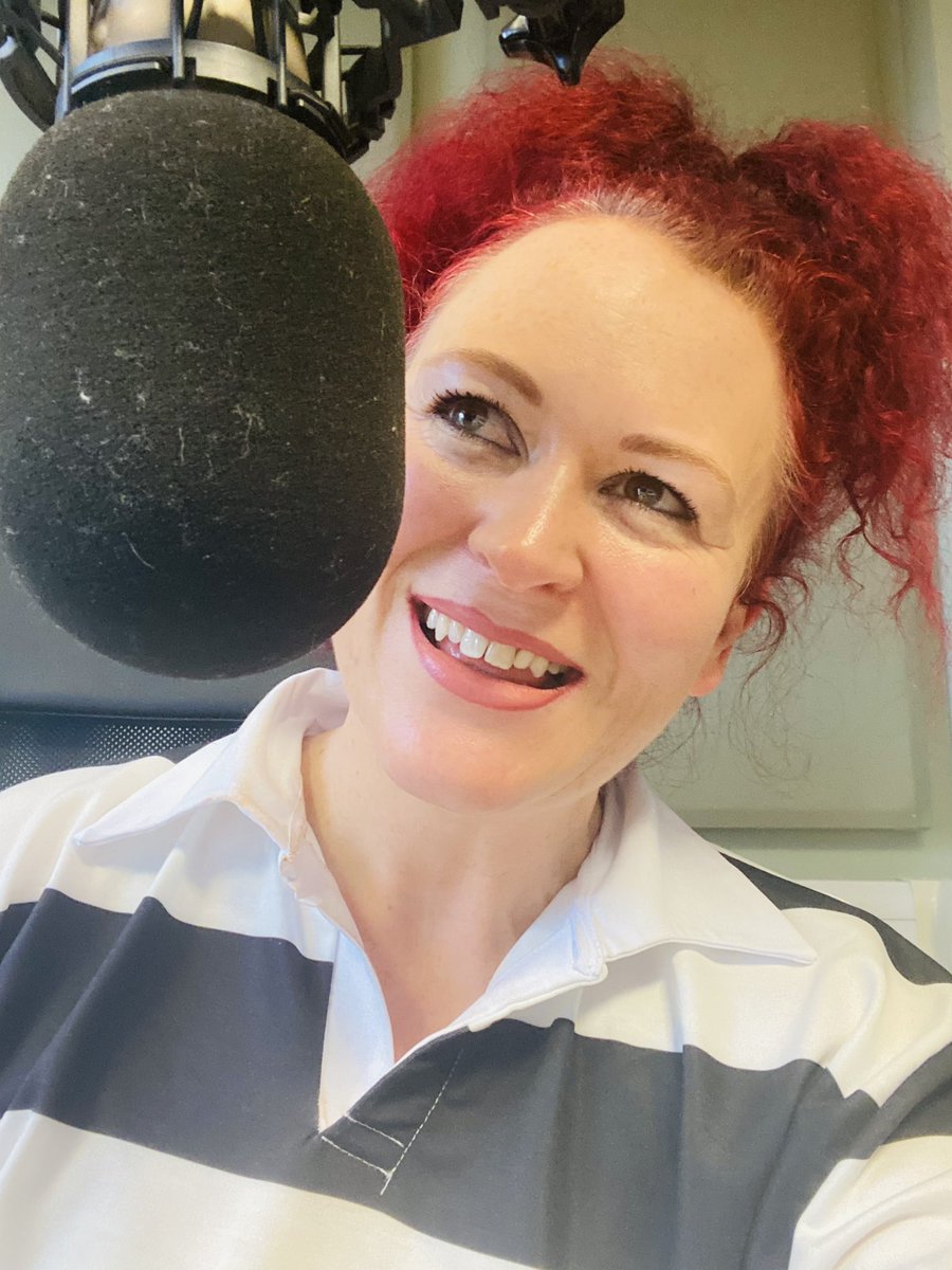 ImSuzieSparkles's tweet photo. Yes, there’s more, just when you thought that must be it! 2-3pm https://t.co/CjJ9ZQnSNt or ask your smart speaker to play Seahaven FM #radioaddict #cantgetenough @seahavenfm https://t.co/YYSQoA6Uvi