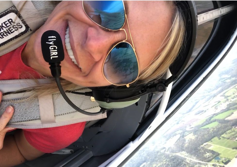 flygirlkelley's tweet photo. When you stop &amp; look around, this life is pretty amazing! #lifeisgood #goodlife #positivevibes #dolifebig #fly #highlife #flygirlkelley #cockpits #cockpitviews #pilotviews #flight #wings #flyday #grateful #views https://t.co/mn65Kvhc0Y