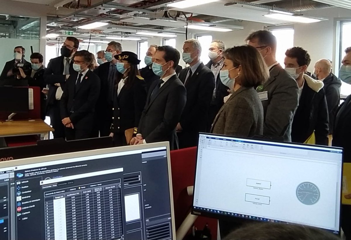 Présentation du volet simulation, data et validation avec Jean-Michel qui explique comment les données sont analysées afin de préparer le déploiement des #VéhiculesAutonomes dans les territoires. #data #MobilitéAutonome