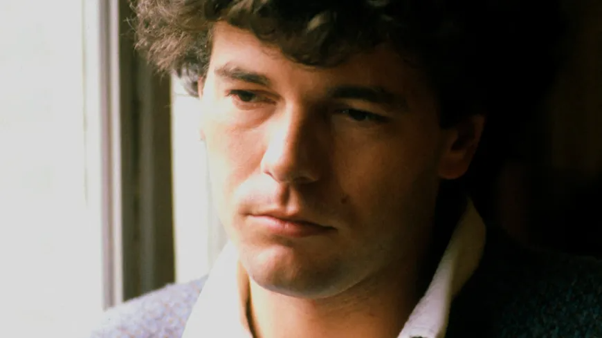 ici_officiel's tweet photo. Philippe Chatel, chanteur et auteur du conte musical "Emilie Jolie" est mort à l'âge de 72 ans https://t.co/gB96MZReRg https://t.co/Uq3WRggnXC