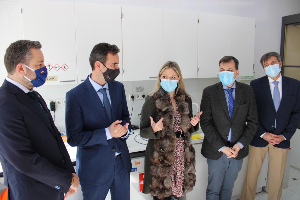 Ana Martínez Vidal (@anamartinezvid1) on Twitter photo Hoy hemos presentado el primer PERTE del <a href="/regiondemurcia/">Gobierno de la Región de Murcia</a> un proyecto emblemático para producir biogás, con la participación de 44 empresas y entidades y más de 250M€ de inversión. Estamos trabajando en colaboración con el Ministerio y las CCAA Valenciana, CLM y Andalucía. Hoy hemos presentado el primer PERTE del <a href="/regiondemurcia/">Gobierno de la Región de Murcia</a> un proyecto emblemático para producir biogás, con la participación de 44 empresas y entidades y más de 250M€ de inversión. Estamos trabajando en colaboración con el Ministerio y las CCAA Valenciana, CLM y Andalucía.