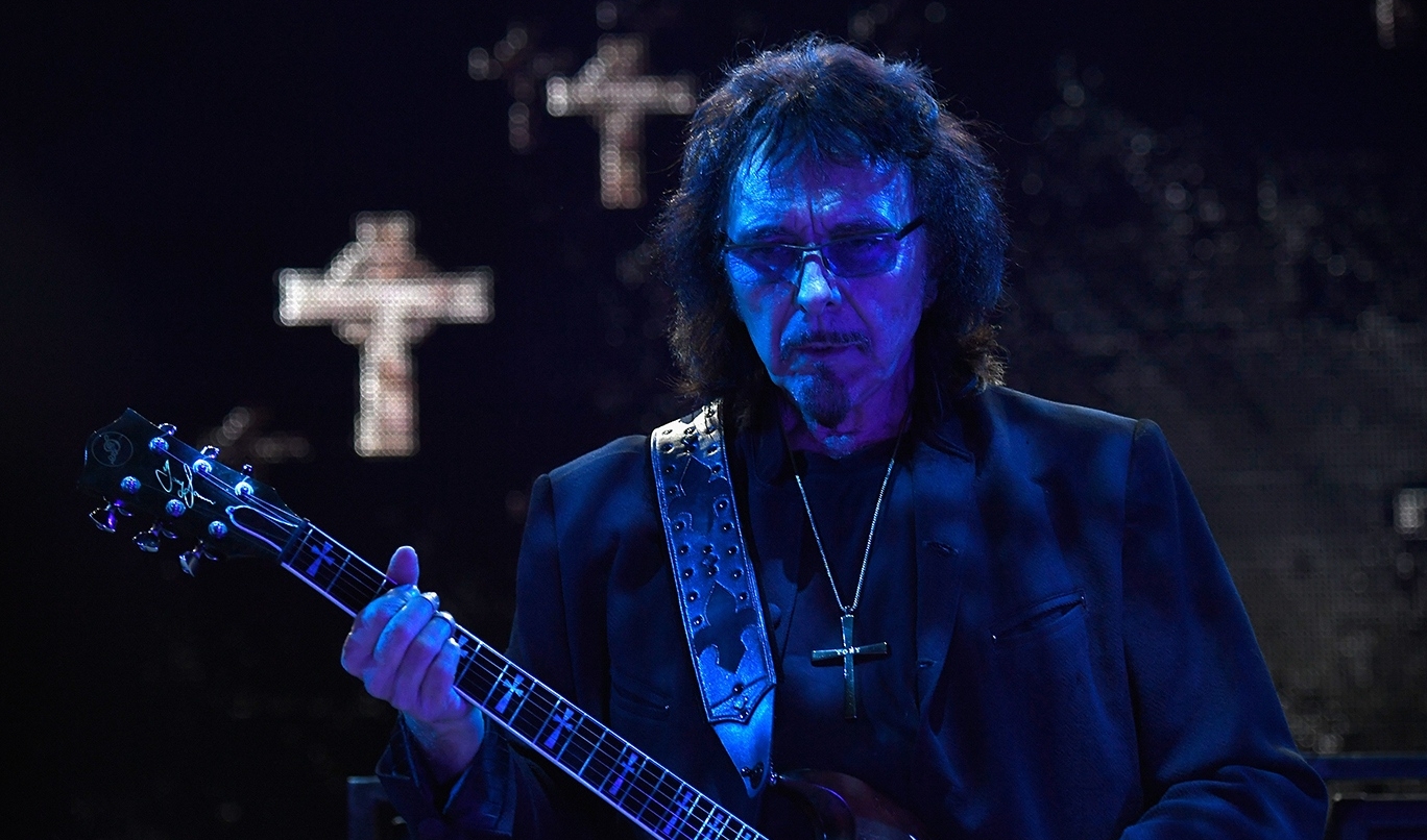 Happy birthday to the Godfather of Metal himself, Tony Iommi! What\s your favorite Black Sabbath song? 
