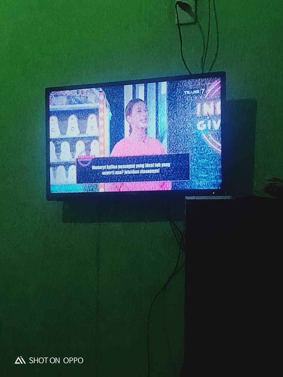 Akuroma5's tweet photo. @TRANS7 Say si kalua mau pilih pasangan yg cocuk ja buat saya yg setia dan pngertian 
#indonesia giveaway 96
@trans7 https://t.co/iB19xGKPpV