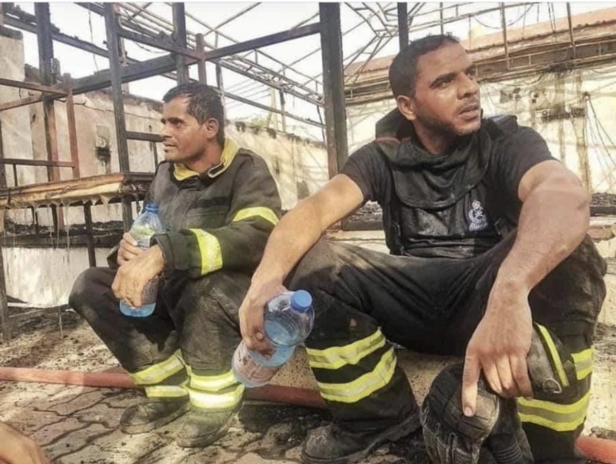 هناك رجال شجعان أوفياء ع أهبة الأستعداد ف الليالي الحارقة المظلمة يبهروك بلمعان نجومهم التي تزين ظلامنا الهادي  المعتاد فألف شكر لهم..
#الوادي_الكبير