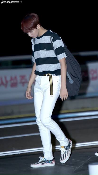 NCTヘチャン 173cm 股下96cm かまいたち濱家 188cm 股下75cm