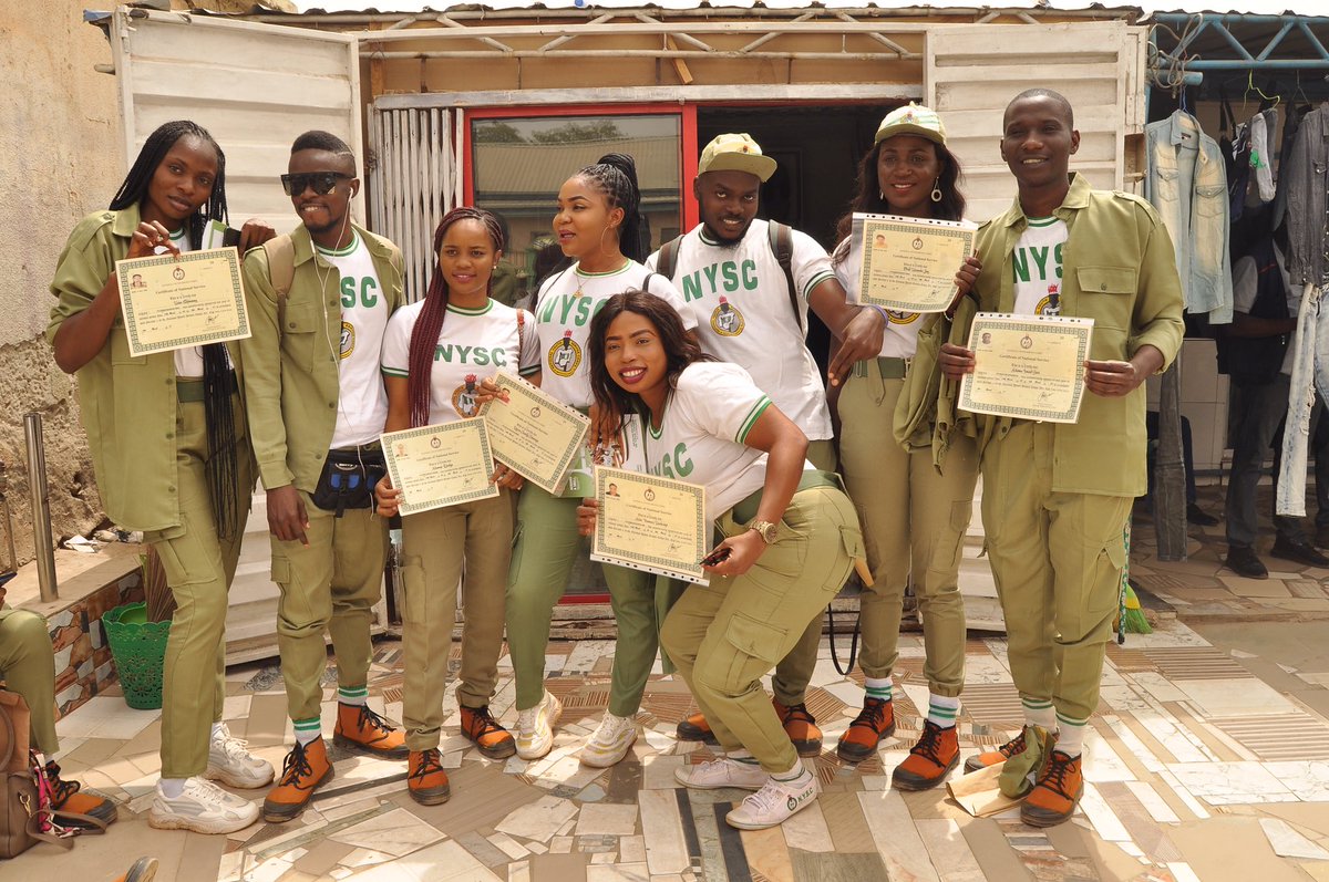 IsmaeelGirei's tweet image. NYSC done✔️
Alhamdulillah🙏🏽