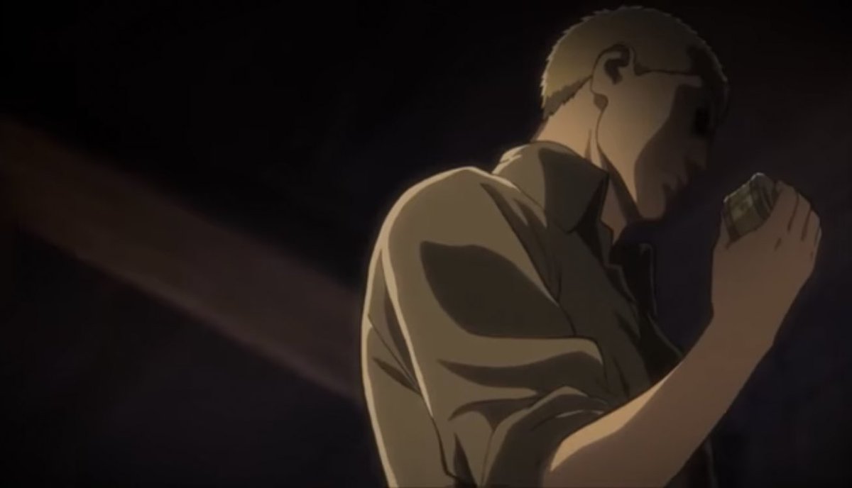 [ Anime Only ] Nous sommes à l’épisode 4 de la Saison 2 Ymir, sur une boîte de conserve lit « hareng » dans une langue inconnue sur paradis, Reiner, prend la boîte, lit, et comprend que c’est écrit en Mahr, Il comprend alors que Ymir vient du reste du monde 1/2