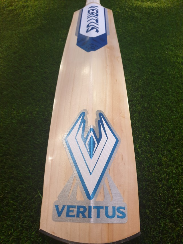 SportsVeritus's tweet photo. Just had this bat refurbished by @revampcricket and what a stunning job he has done for us. They have been busy working on some of wonderful bats we have supplied over the past few seasons. They always work their magic on them every time #looksbrandnew #batrefurb #cricketbat https://t.co/XZpUQZmaZi