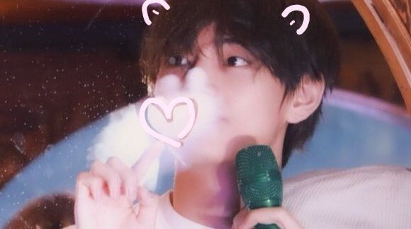 jksbiscuits97's tweet photo. anh hãy để em xé xác lũ nửa mùa này anh nhé =)))))))))))))))))

#TaehyungYouArePerfect 
#TAEHYUNGLOVEYOU 🐻💜 https://t.co/looGYZD4Hn