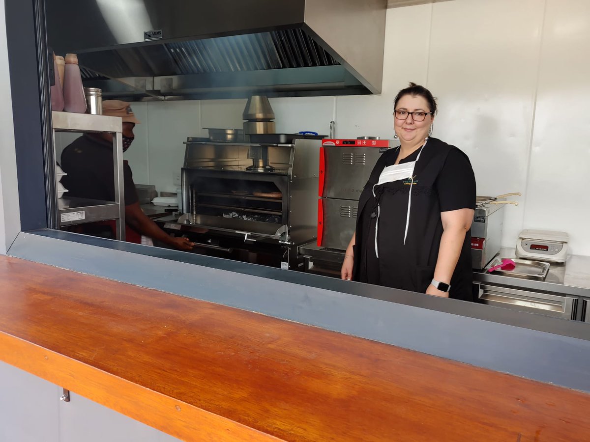 culinarysa's tweet image. Client success!

Butchery wholesaler partnered with Culinary Equipment Company to transform a container into a fast-food takeaway restaurant. 

culinary.co.za/blog/case-stud…