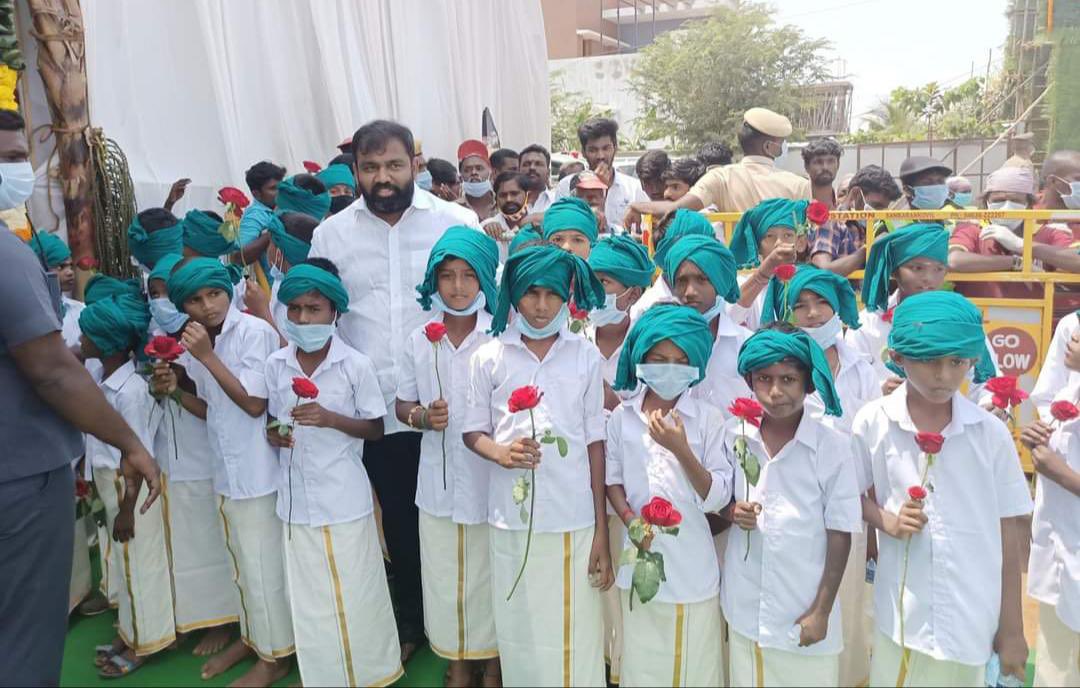 satyenaiadmk tweet picture