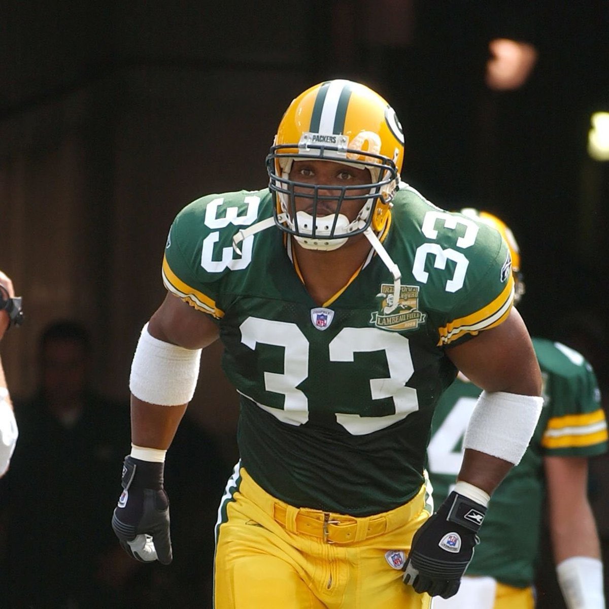 Happy birthday to former fullback William Henderson 