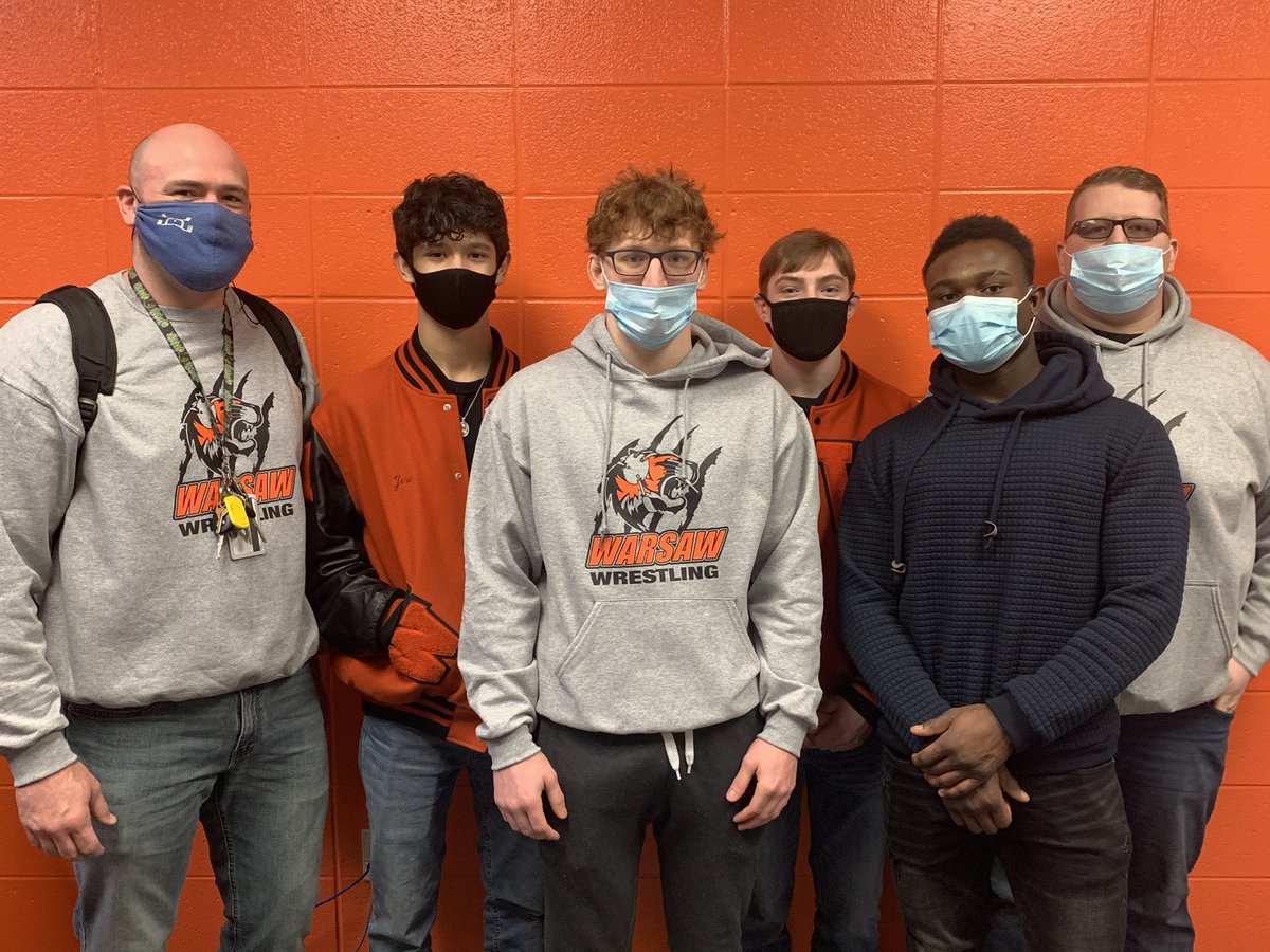 Warsaw_Tigers's tweet photo. GOOD LUCK AT STATE! 

Sending off Senior, Brandon Estepp,  to the IHSAA State Wresting Finals! All of Warsaw is behind you!  #WeAreWarsaw https://t.co/95YoSoRpNq