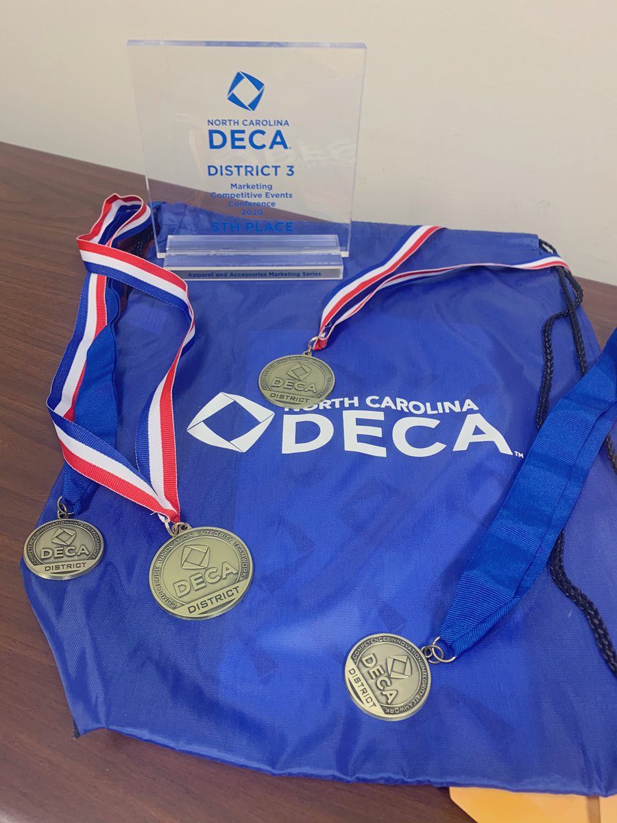 Rhonda Lusher tweet media