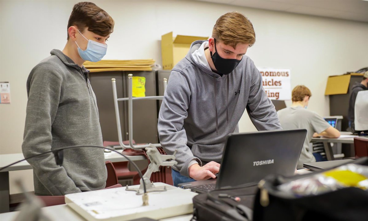 Franklin High is earning state recognition for a course that trains students in the rapidly growing field of cybersecurity! Learn more: wcs.edu/Page/6323
